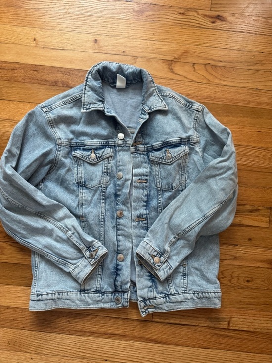 H&M Other - H&M Light Blue Denim Jacket sz 14